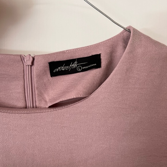 Purple puff sleeve peplum top - Picture 2 of 4